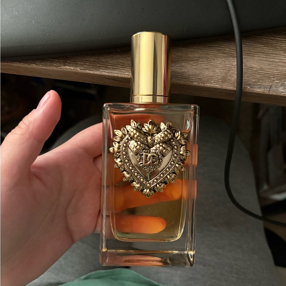 Dolce & Gabbana devotion perfume - Picture 2 of 7